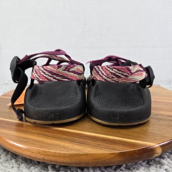 Chaco Z/2 Classic Purple Strappy Adjustable Strap Casual Outdoor Sandal Womens 7 - Picture 2 of 10